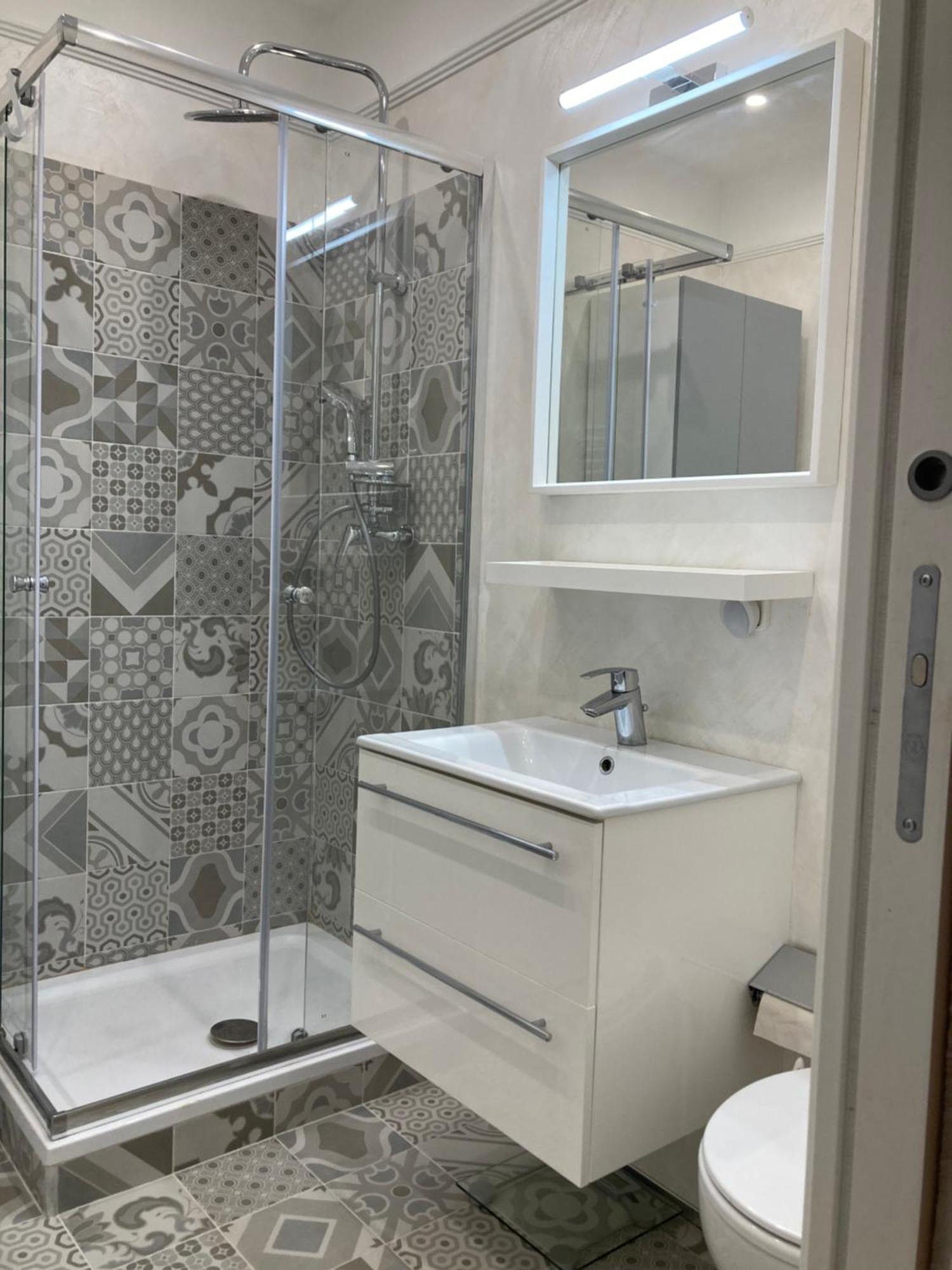 Adele Apartment フィラハ エクステリア 写真